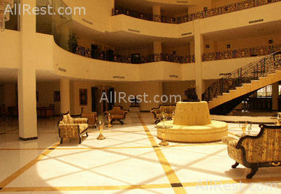 Raouf hotels International Moon 12